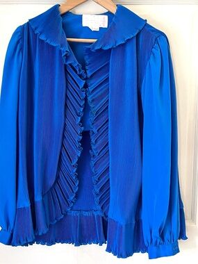 Vintage Oscar de La Renta Lounge Jacket.